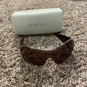 Versace sunglasses MOD 2129-B 1002/73 125 3N